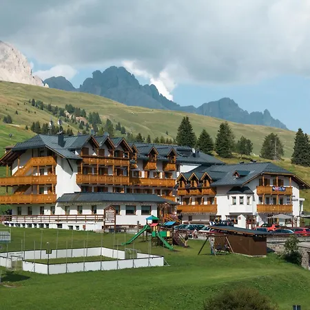 Hotel San Marco Passo San Pellegrino